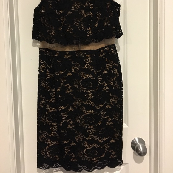 Black lace over beige under dress. Super flattering style - Picture 2 of 11